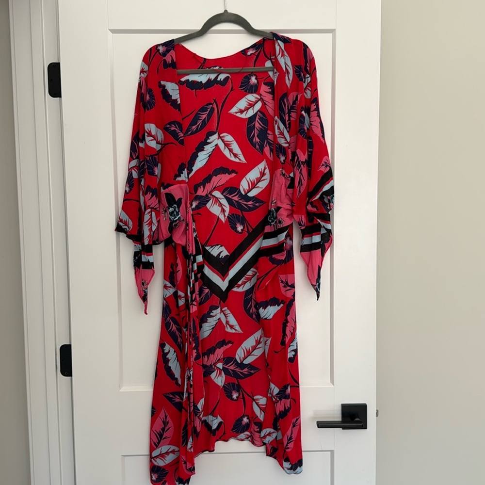 Express: Red Tropical Kimono